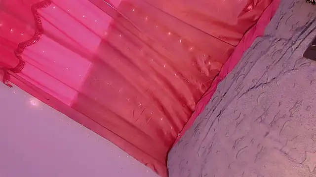 Mariana-ofc online show from October 28, 3:43 pm