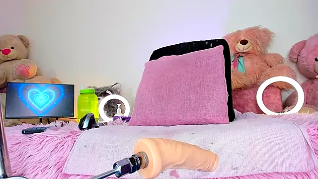 Tanner Loyd22 online show from April 5, 10:35 am