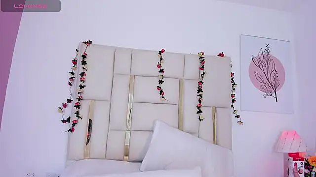 Silvana-Castro online show from November 8, 1:33 pm