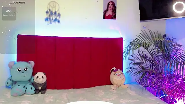 kushina uzumaki75 online show from March 19, 3:06 am