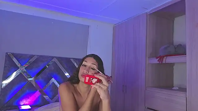 candice777 online show from April 12, 3:26 pm