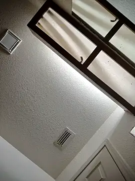 ModelledTread online show from February 4, 4:28 am