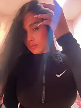 Bella  Wood online show from March 12, 8:36 pm