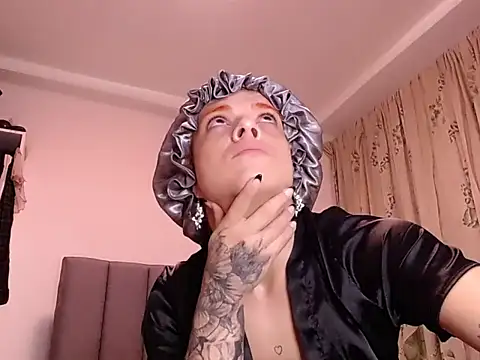 saara johnson496 online show from March 29, 2:23 am