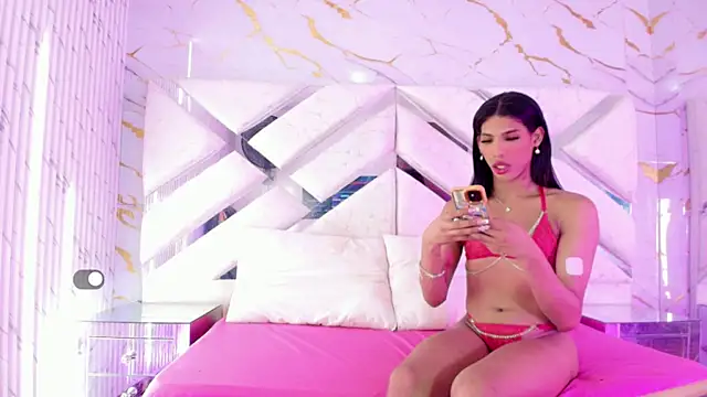 Valentina Shine online show from July 10, 8:24 pm