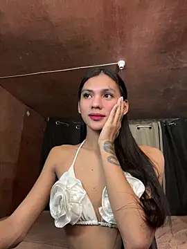 Ur latinahotpaprika online show from February 26, 12:43 pm