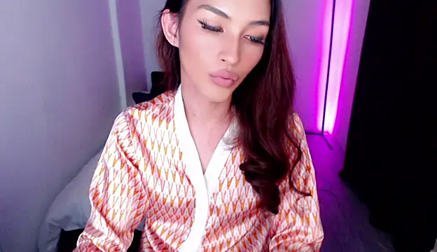 Alicegreenexx online show from April 20, 8:43 pm