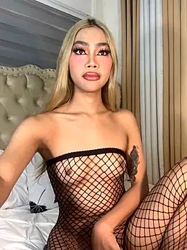 Innocent yanixx69 online show from October 7, 9:38 pm