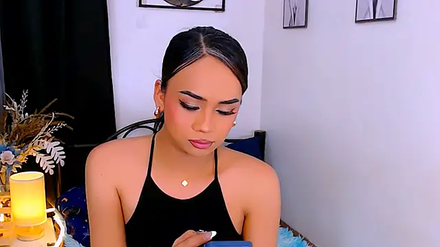 Zialustts online show from March 26, 2:48 am