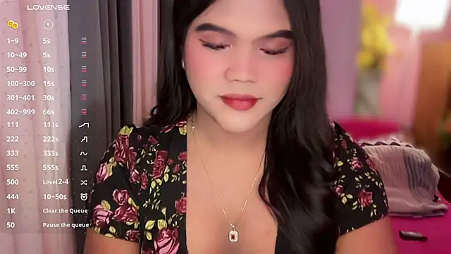 ursweet sofia online show from June 21, 10:29 am