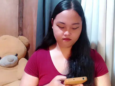  Lylia online show from January 12, 9:11 pm