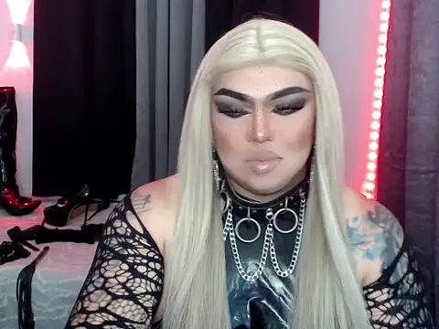 michellevixen922 online show from May 10, 12:37 am