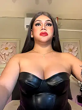 UrMajesticGODDESS online show from November 30, 8:11 pm