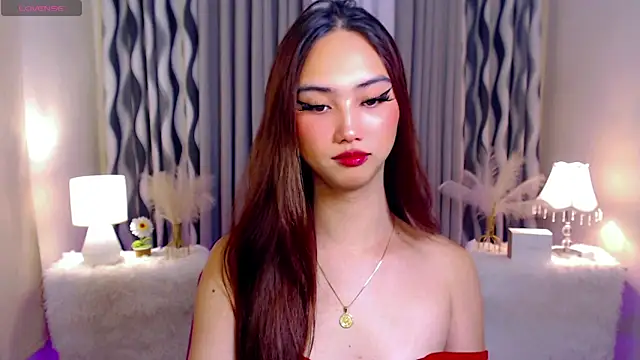 Kiah Wyatt online show from October 29, 5:38 am