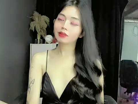 Snapshot of LexiLove chatting on September 18, 12:54 pm LexiLove online show from September 18, 12:54 pm