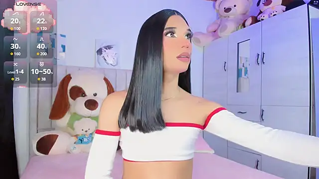 Snapshot of baby_cleo chatting on October 16, 1:17 am baby cleo online show from October 16, 1:17 am