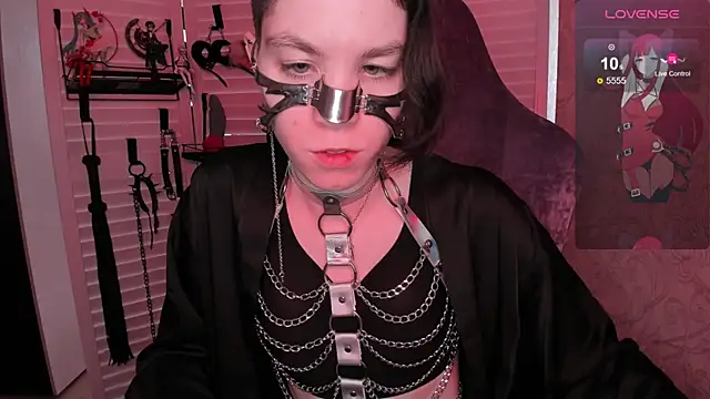 aestheticbeing online show from September 14, 12:20 pm