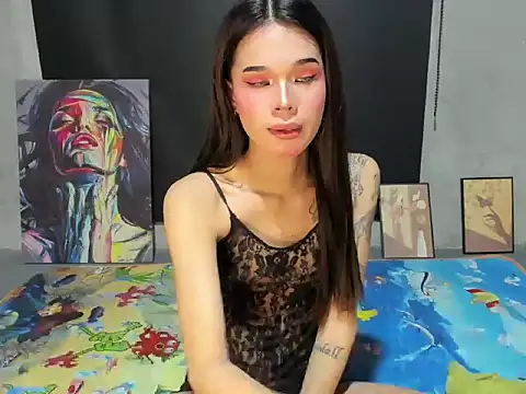 Colette Thompson online show from February 24, 1:15 pm