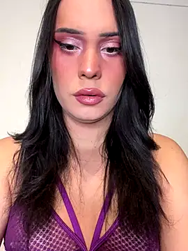 Privatesilvio online show from December 5, 1:28 pm