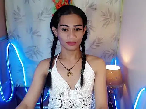 bellalot online show from February 3, 2:53 am