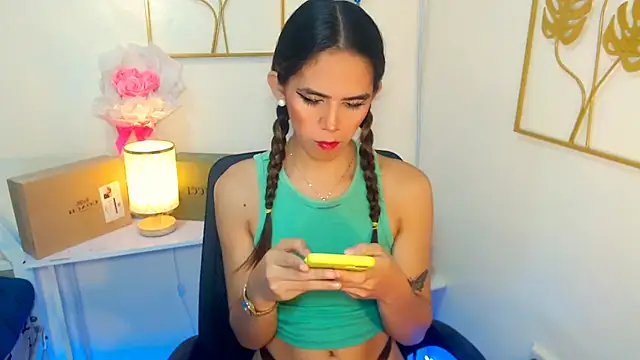 xPrecuioseChesca online show from October 9, 12:56 am