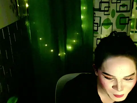 urdreamgirljacky online show from December 3, 6:39 am