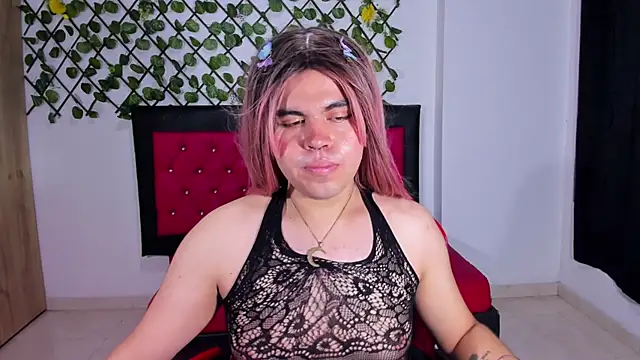 Lady Evelynn online show from October 21, 7:32 am