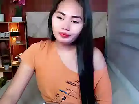 sluttyprincess0 online show from December 3, 11:09 pm