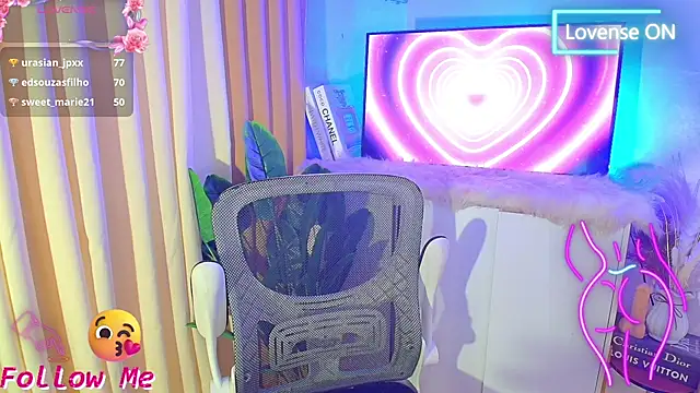 ursexy ceciliaxx online show from June 21, 12:30 pm