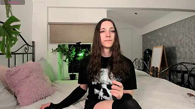 SilverMuse online show from March 15, 8:12 pm