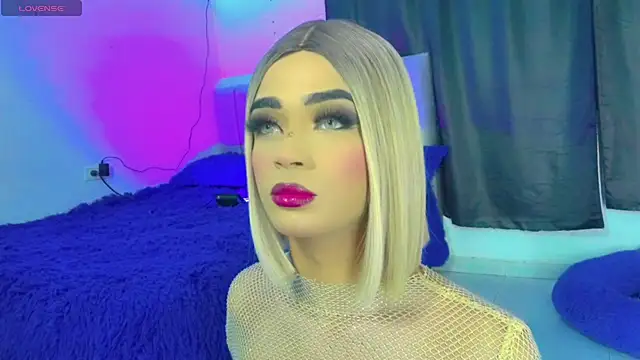 HANNAH BACKERS online show from October 27, 1:13 am