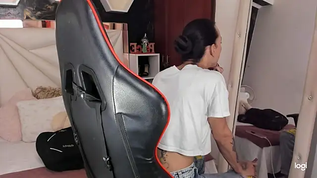 sara slut21 online show from December 21, 2:58 pm