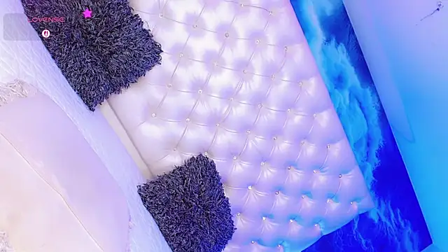 Milla Star  online show from March 11, 12:20 pm