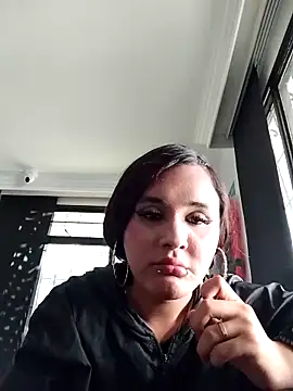 Snapshot of Sammy_dool chatting on October 16, 1:44 pm Sammy dool online show from October 16, 1:44 pm