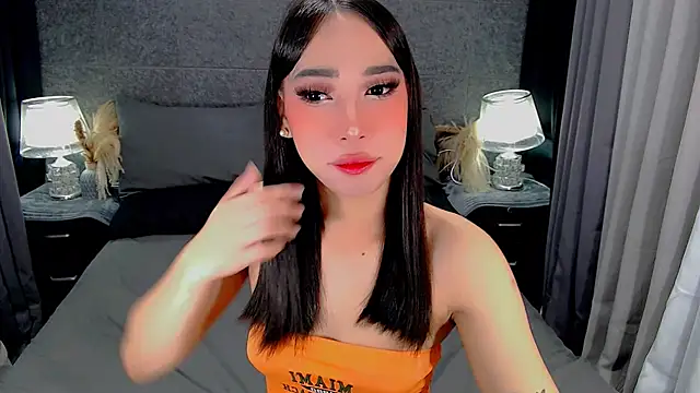 kisha greyson online show from February 15, 7:01 pm