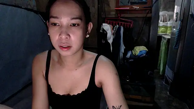 kisha greyson online show from April 8, 1:18 am