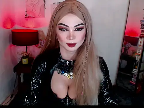 Hugecock shantall online show from November 16, 7:24 pm