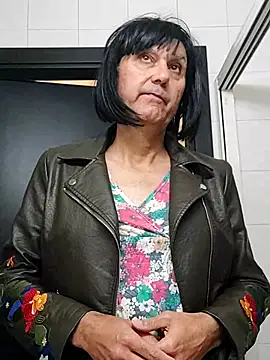 Emily de Carla online show from October 28, 4:38 pm