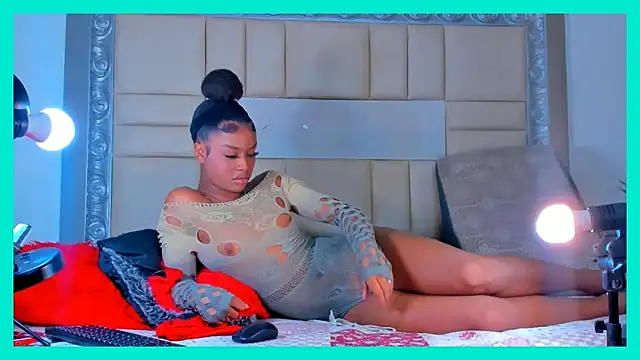 EbonyWildYou online show from September 14, 1:59 pm