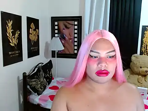 TSbrianaHugeCock online show from March 5, 5:07 pm