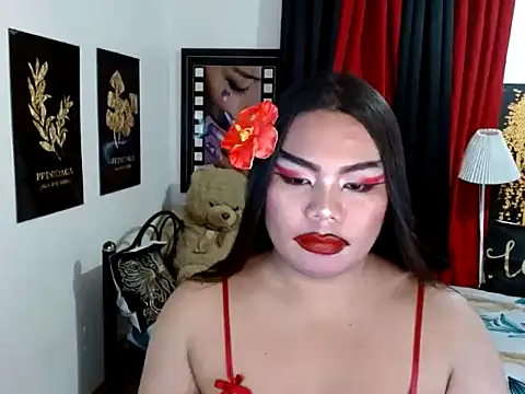 TSbrianaHugeCock online show from April 18, 7:07 pm