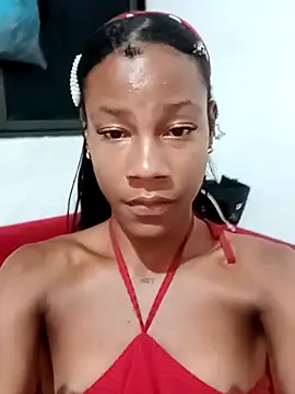 Yvonne yeleaneee online show from July 23, 8:34 am