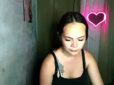 sweetsassyxx online show from March 17, 5:42 am