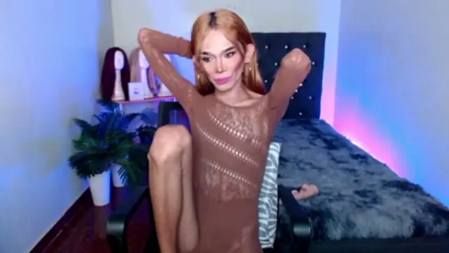 itsmeMonicaloove69 online show from November 14, 4:15 pm