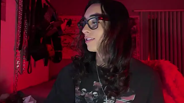 xoFrankie online show from March 19, 3:17 am