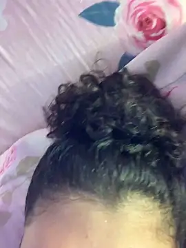 luluzinhax online show from February 11, 4:20 am