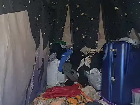 Reynalda26 online show from January 6, 6:50 am