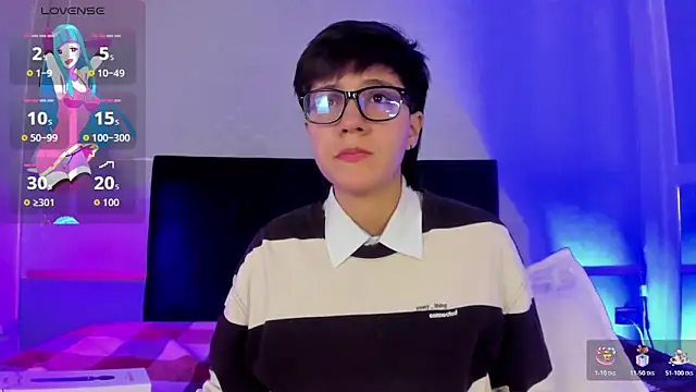 Tsuki Maru online show from December 19, 3:45 am