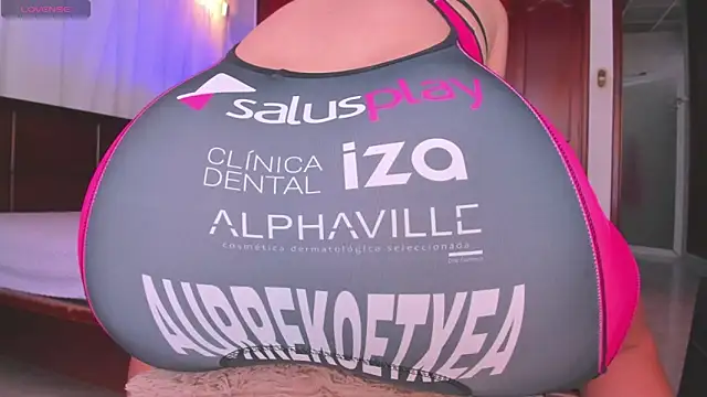 Shantal 777 online show from April 21, 2:02 pm