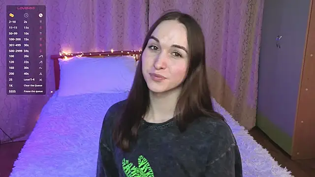 Angeel Kate online show from March 29, 1:33 pm